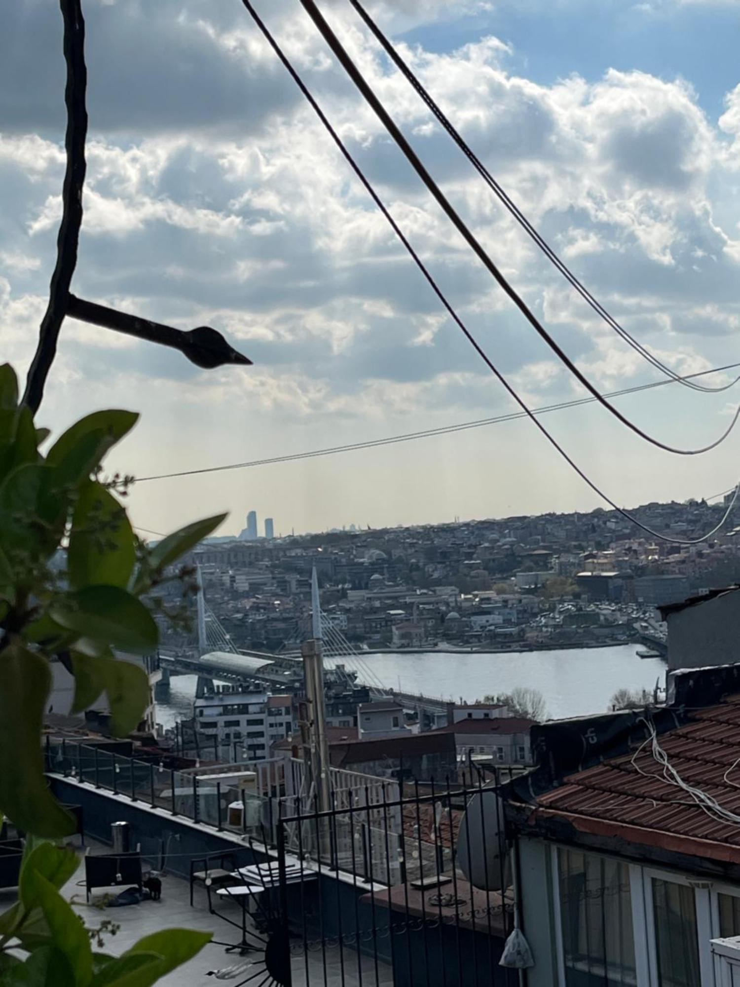 Ganbaru Tours - Flats In Galata Lägenhet Istanbul Exteriör bild