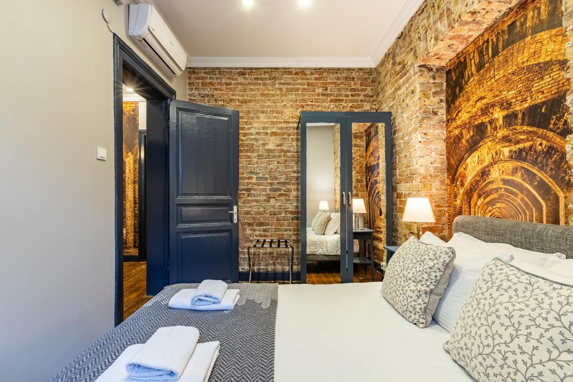 Ganbaru Tours - Flats In Galata Lägenhet Istanbul Exteriör bild
