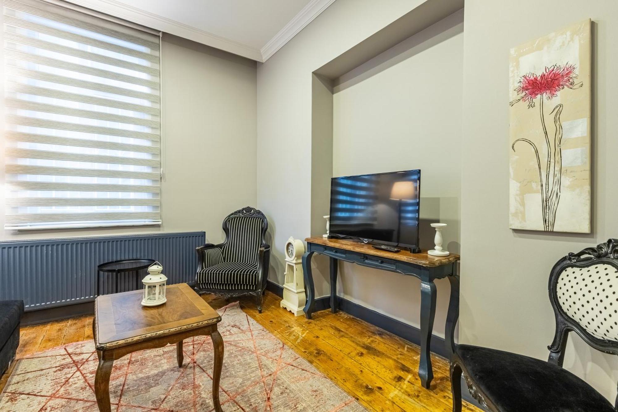 Ganbaru Tours - Flats In Galata Lägenhet Istanbul Exteriör bild