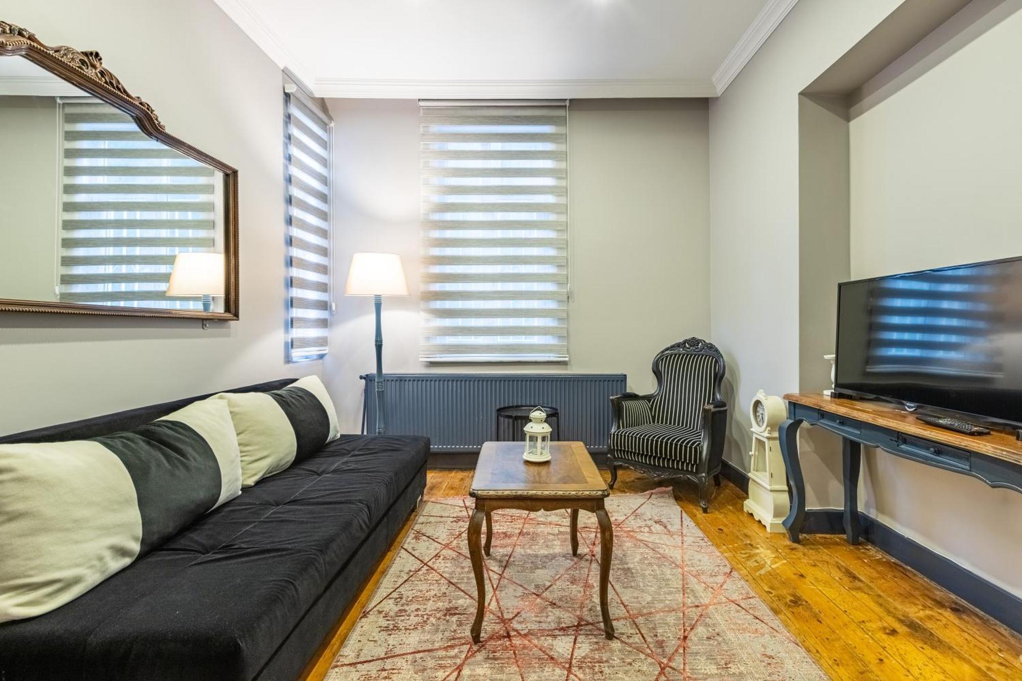 Ganbaru Tours - Flats In Galata Lägenhet Istanbul Exteriör bild
